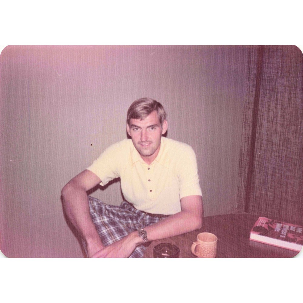 Vintage 1974 USAF Officer Home Interior Lot of 8 Photos 3.5x5 - Picture 4 of 16